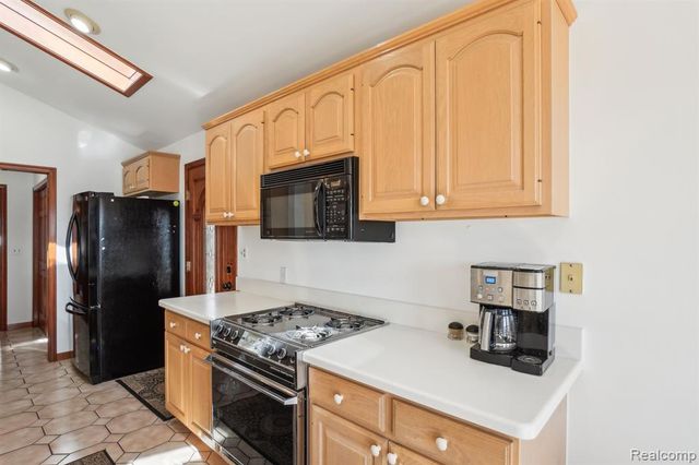 3641 Mann Road, Clarkston, MI 48346