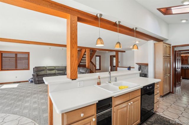 3641 Mann Road, Clarkston, MI 48346