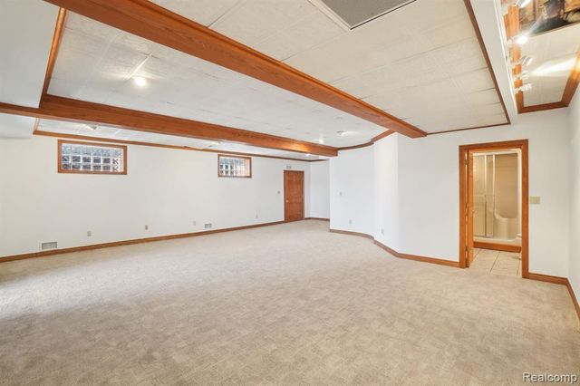 3641 Mann Road, Clarkston, MI 48346