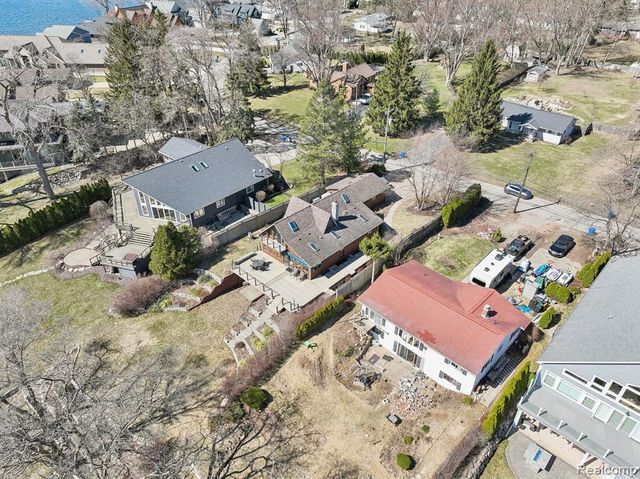 3641 Mann Road, Clarkston, MI 48346