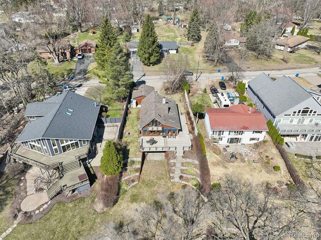 3641 Mann Road, Clarkston, MI 48346