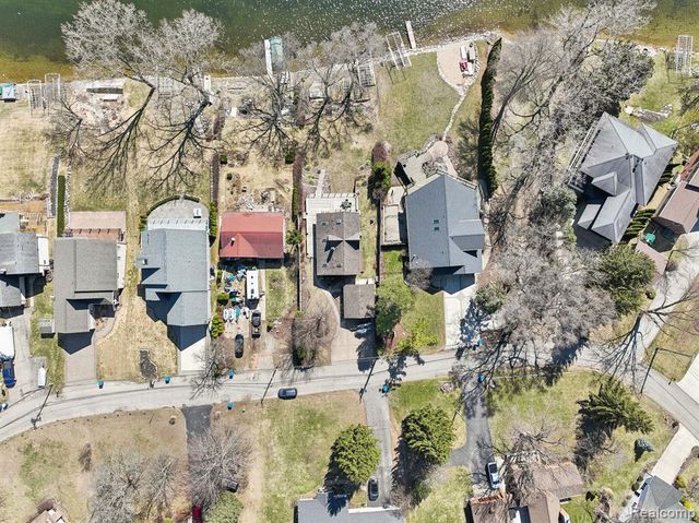 3641 Mann Road, Clarkston, MI 48346