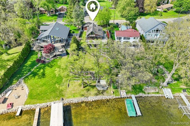 3641 Mann Road, Clarkston, MI 48346