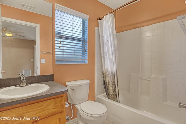 1384 Palau Street SE, Palm Bay, FL 32909