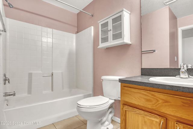 1384 Palau Street SE, Palm Bay, FL 32909