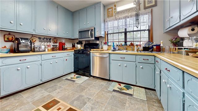 3825 Jamestown Road, Waycross, GA 31503