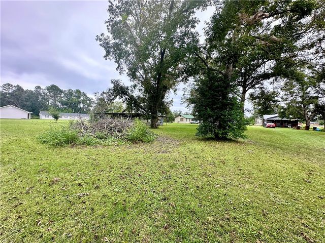 3825 Jamestown Road, Waycross, GA 31503