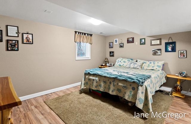 696 W Madison Road, Twin Lake, MI 49457