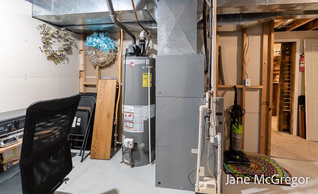 696 W Madison Road, Twin Lake, MI 49457