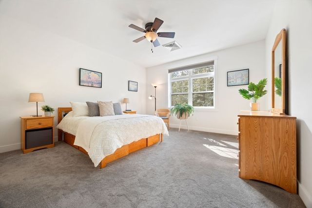 7 Executive Drive 233, Stoneham, MA 02180