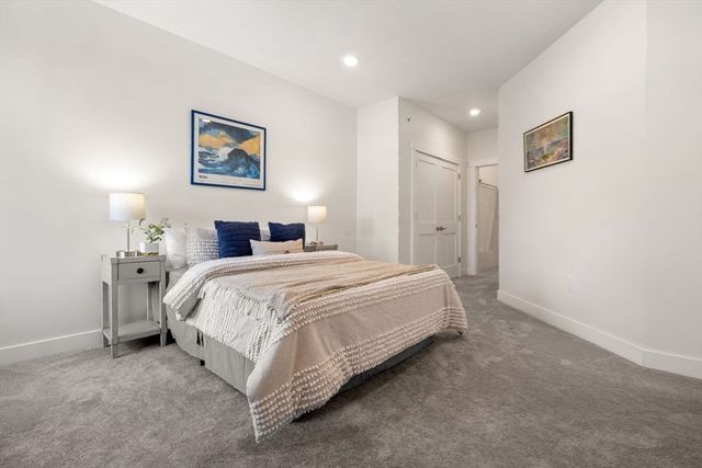 7 Executive Drive 233, Stoneham, MA 02180