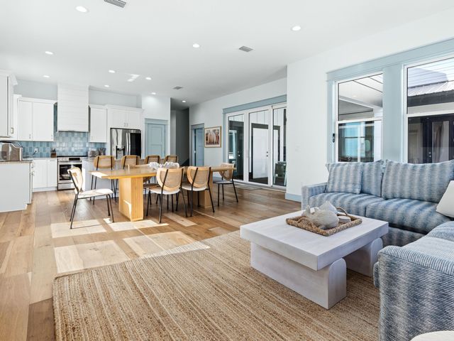 183 Walnut Street, Santa Rosa Beach, FL 32459