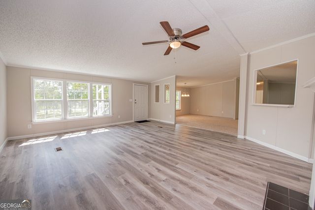 57 Margie Court, Byron, GA 31008