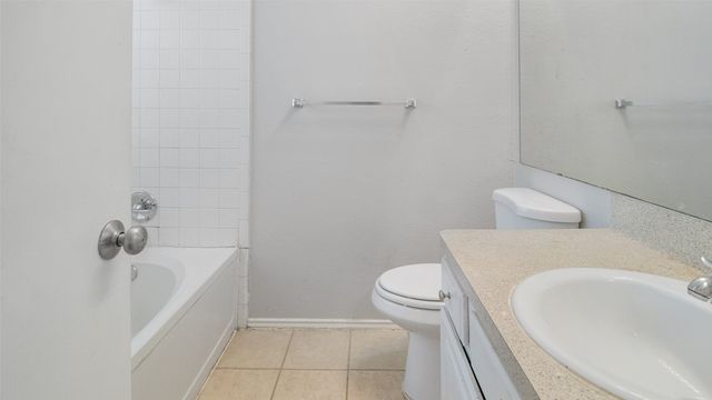 1527 Charleston Cove, Mesquite, TX 75149