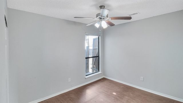 1527 Charleston Cove, Mesquite, TX 75149