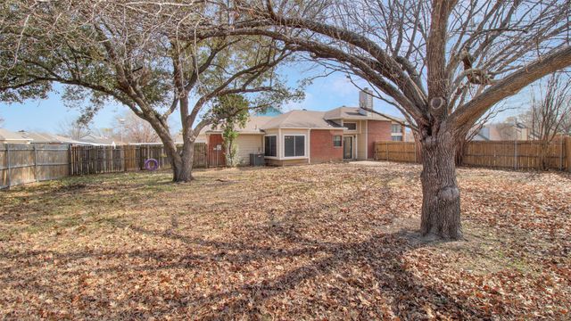 1527 Charleston Cove, Mesquite, TX 75149