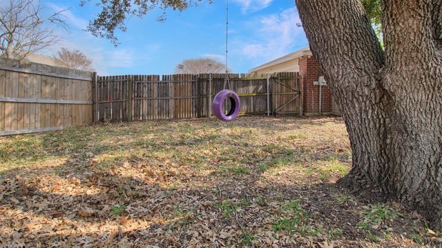 1527 Charleston Cove, Mesquite, TX 75149