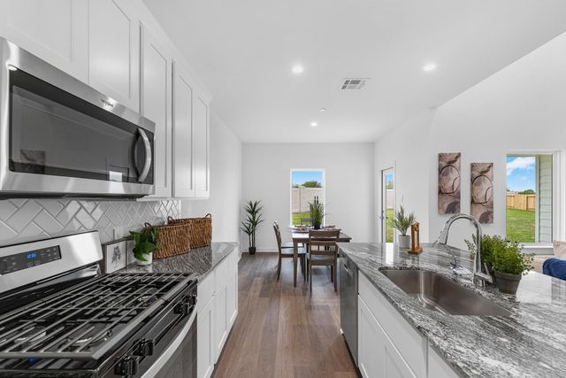 1747 Stargrass Lane, Alvin, TX 77511