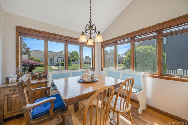 77 Point Street, South Jamesport, NY 11970