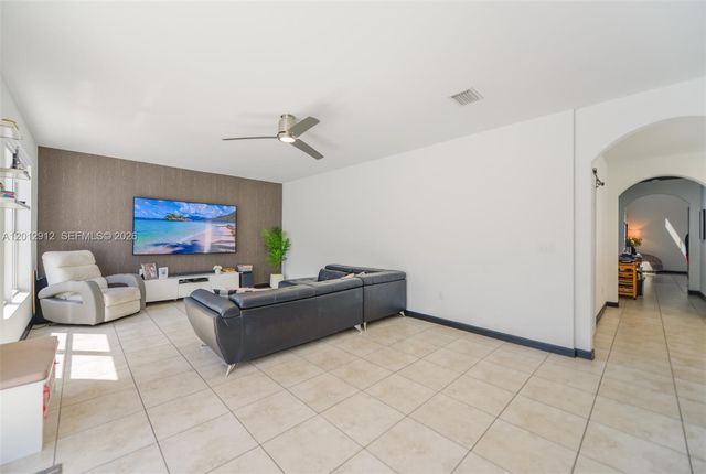 9101 SW 169th Pl 0, Miami, FL 33196