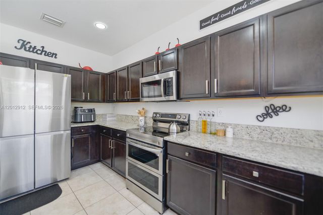 9101 SW 169th Pl 0, Miami, FL 33196