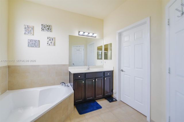 9101 SW 169th Pl 0, Miami, FL 33196