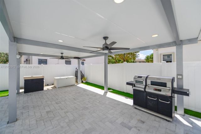 9101 SW 169th Pl 0, Miami, FL 33196