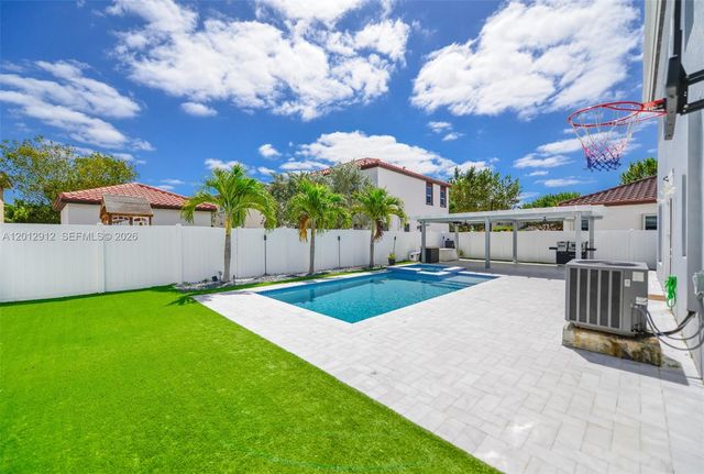 9101 SW 169th Pl 0, Miami, FL 33196