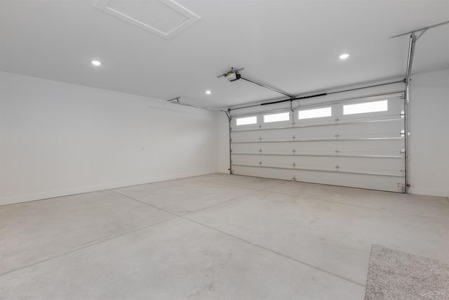 7615 Cole Lane, Midland, MI 48642