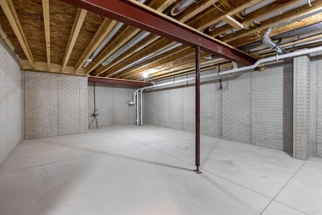 7615 Cole Lane, Midland, MI 48642