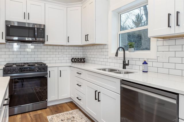 7615 Cole Lane, Midland, MI 48642