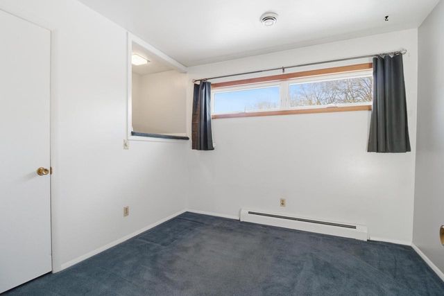 1963 Cascade DRIVE, Waukesha, WI 53188