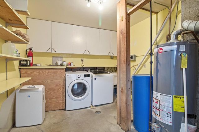 1963 Cascade DRIVE, Waukesha, WI 53188