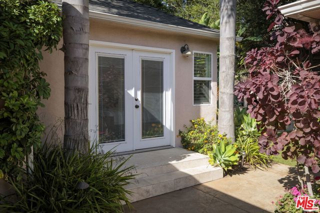 3628 Olympiad Drive, Los Angeles, CA 90043