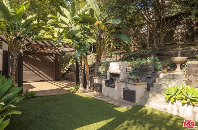 3628 Olympiad Drive, Los Angeles, CA 90043