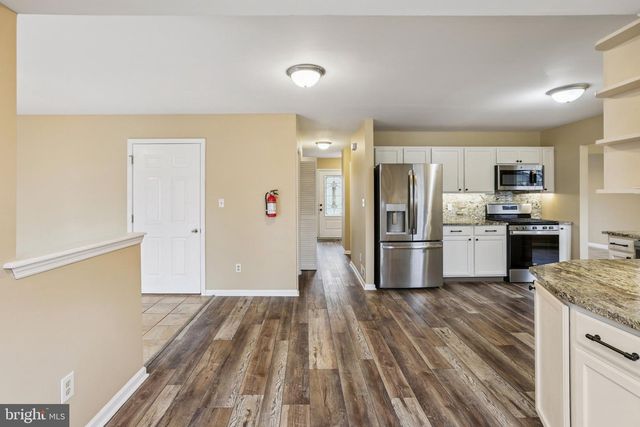 410 KENTUCKY TRL, Browns Mills, NJ 08015
