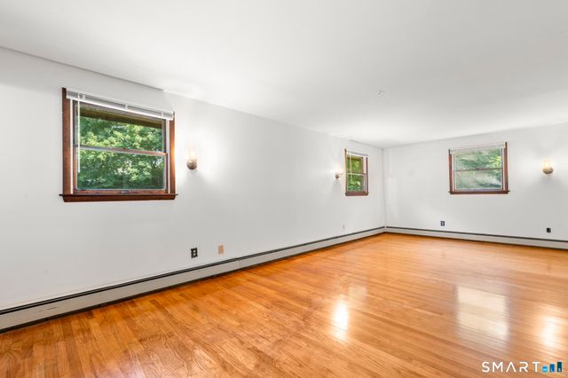 120 Soundview Avenue, Shelton, CT 06484