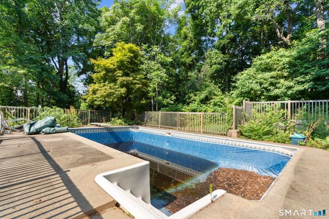 120 Soundview Avenue, Shelton, CT 06484