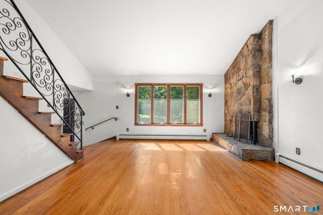 120 Soundview Avenue, Shelton, CT 06484