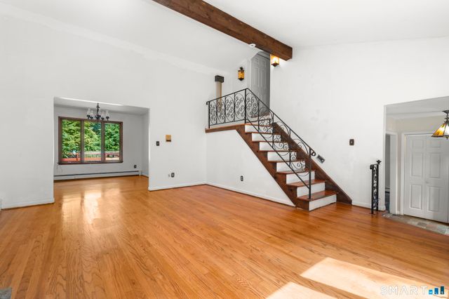 120 Soundview Avenue, Shelton, CT 06484