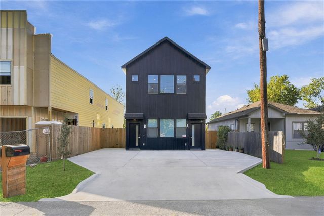 7948 Betty Boop Street B, Houston, TX 77028