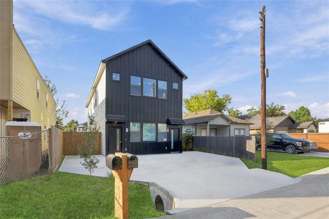 7948 Betty Boop Street B, Houston, TX 77028