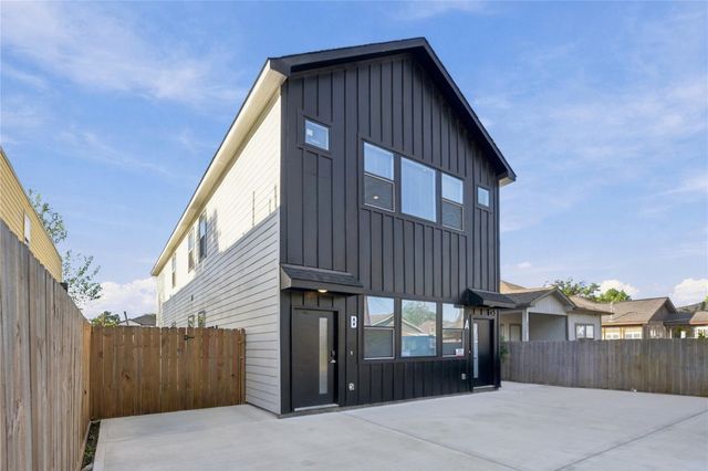 7948 Betty Boop Street B, Houston, TX 77028