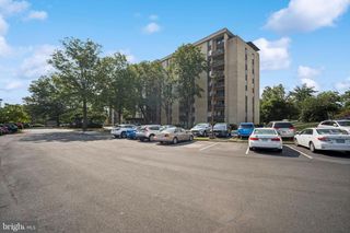 6001 ARLINGTON BLVD #313, Falls Church, VA 22044
