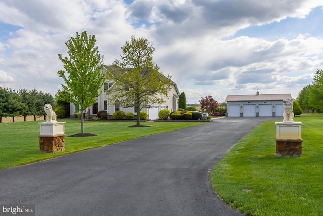 144 POINT AIRY RD, Pilesgrove, NJ 08098