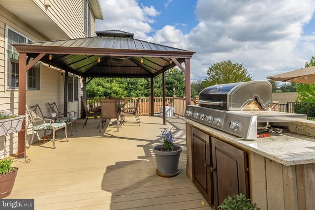 144 POINT AIRY RD, Pilesgrove, NJ 08098
