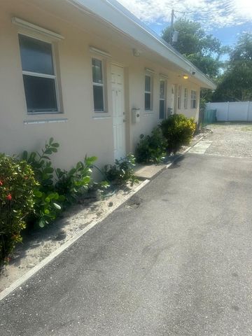 1505 NE 15th Avenue 1-2, Fort Lauderdale, FL 33304