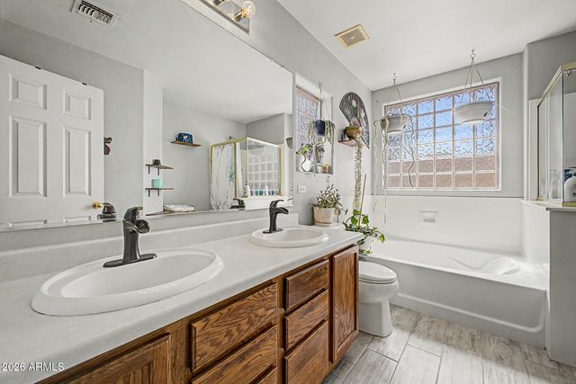 6325 W VALENCIA Drive, Laveen, AZ 85339