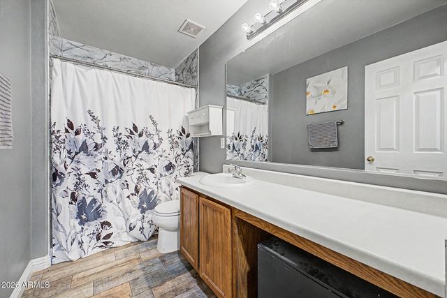 6325 W VALENCIA Drive, Laveen, AZ 85339