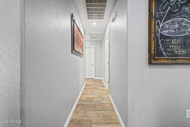 6325 W VALENCIA Drive, Laveen, AZ 85339